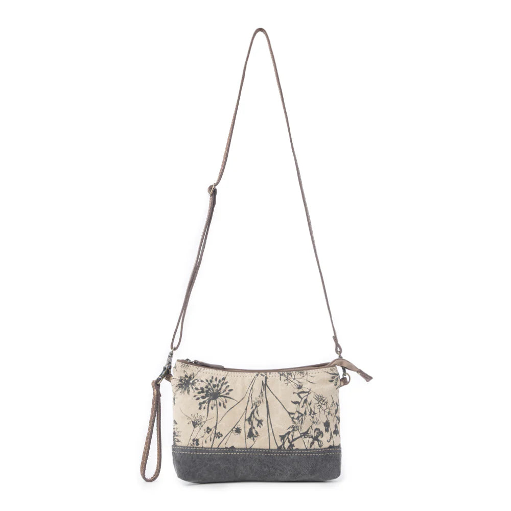 DAINTY DELIGHT SMALL & CROSS BODY BAG