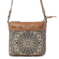 DIZZY CIRCLE LEATHER SHOULDER BAG
